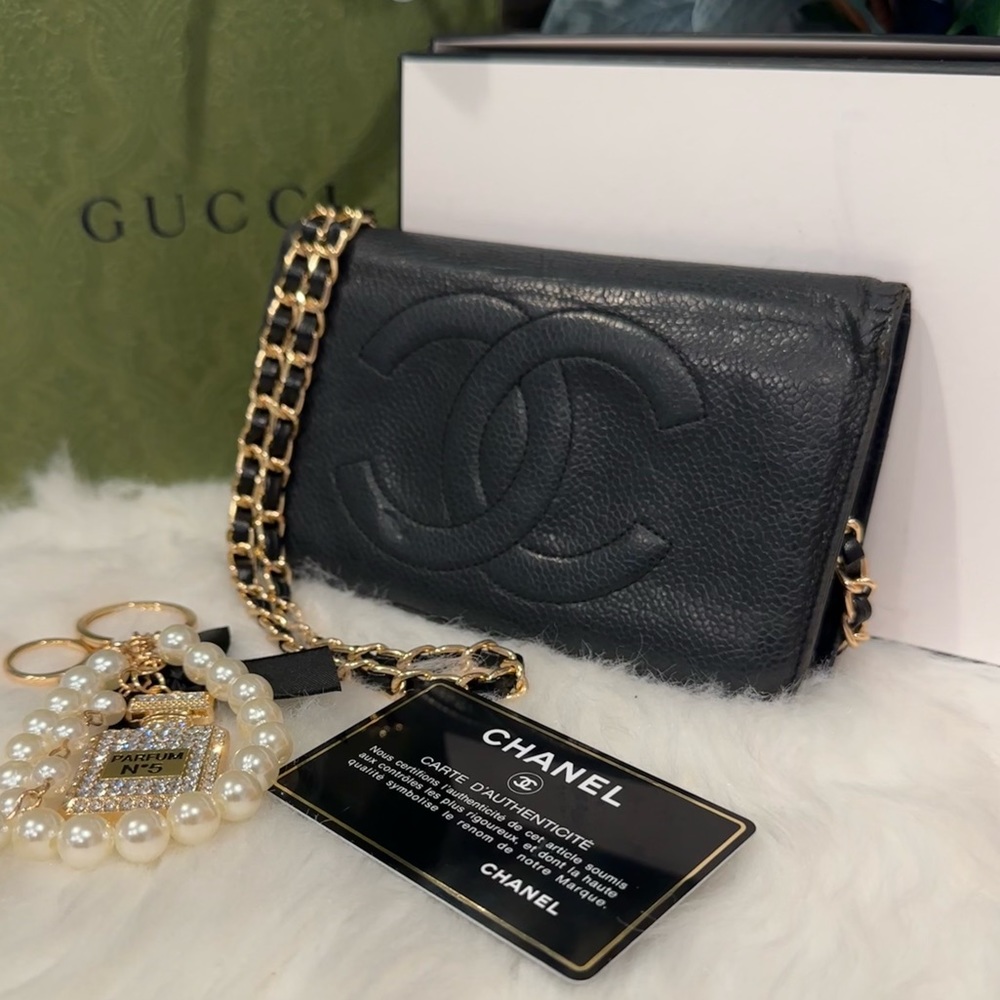 CHANEL Vintage Caviar Timeless ‘CC’ Wallet on Chain | # 2797727 - Picture 4 of 15